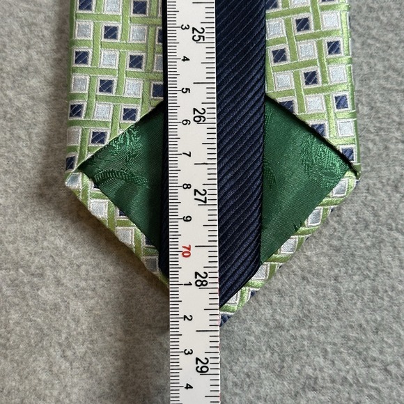 Tommy Hilfiger Green Geometric 100% Silk Tie – Classic Men's Designer Necktie - Picture 5 of 6